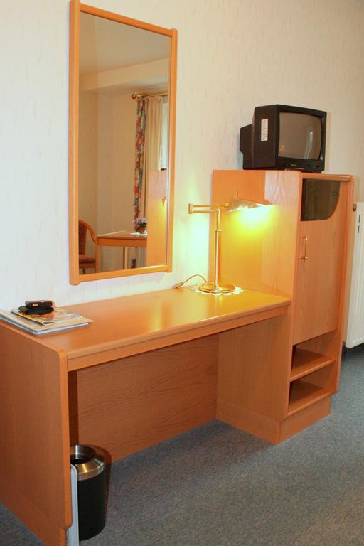 Hotel Haus Hellhohl Garni Brilon Habitación foto